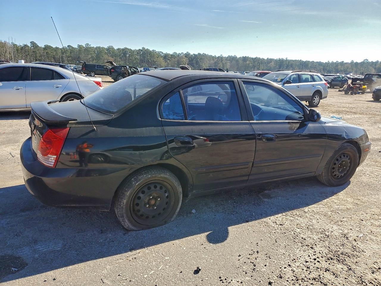 2004 HYUNDAI ELANTRA GLS photo 3