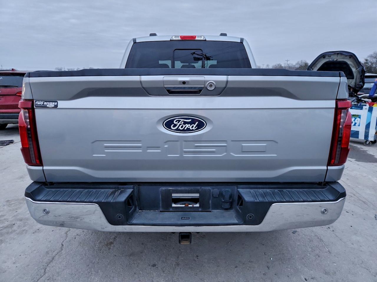 2024 FORD F150 XLT photo 11