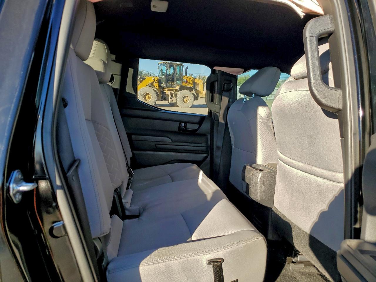 2024 TOYOTA TACOMA DOUBLE CAB photo 10