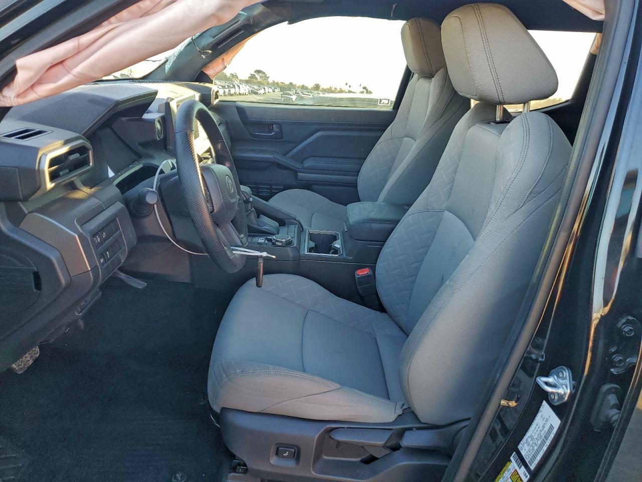 2024 TOYOTA TACOMA DOUBLE CAB photo 7