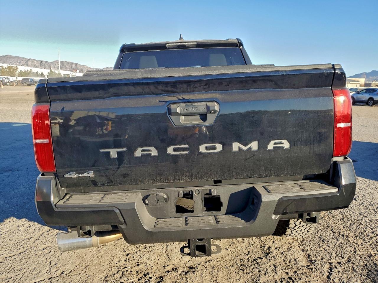 2024 TOYOTA TACOMA DOUBLE CAB photo 6