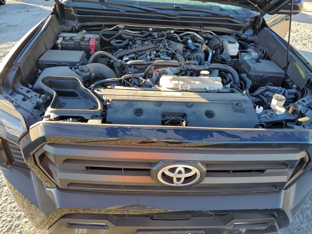 2024 TOYOTA TACOMA DOUBLE CAB photo 11