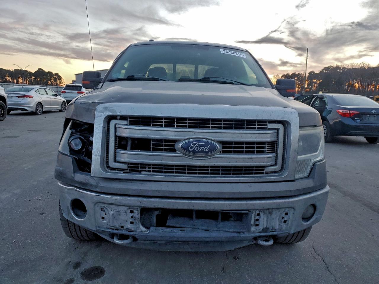 2014 FORD F150 SUPERCREW photo 9