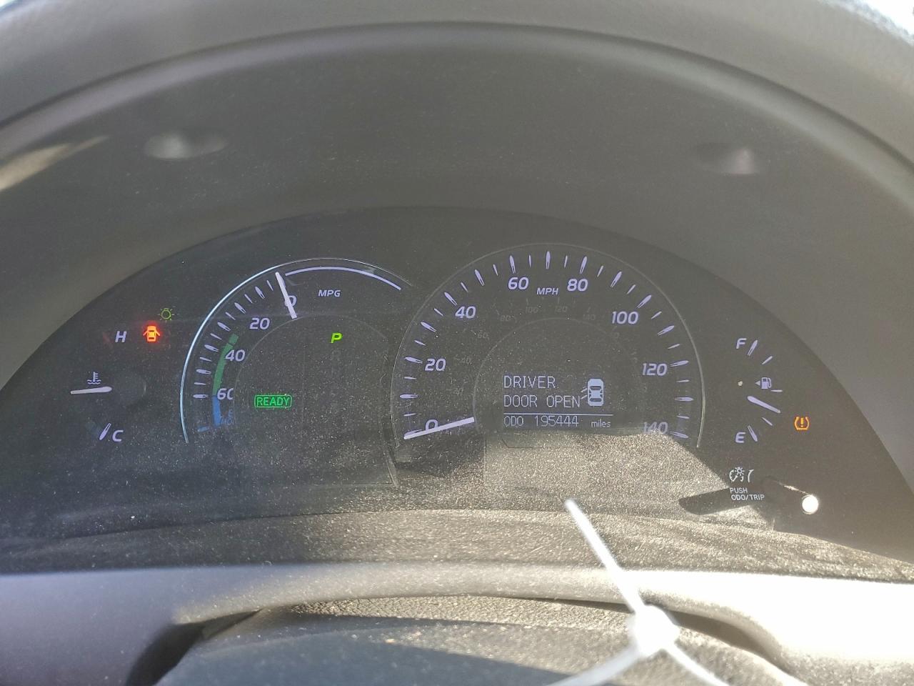 2010 TOYOTA CAMRY HYBRID photo 17