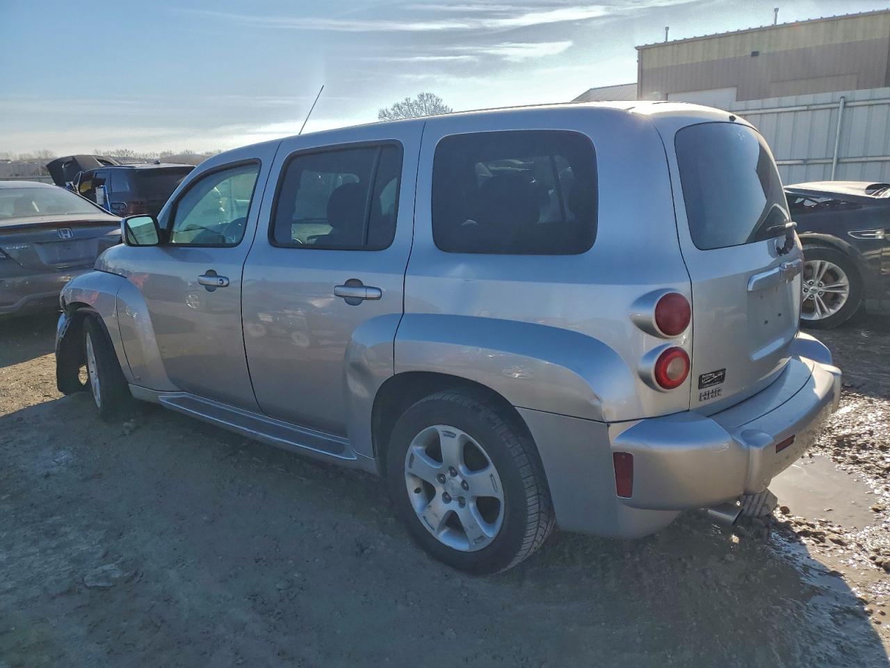 2007 CHEVROLET HHR LT photo 2