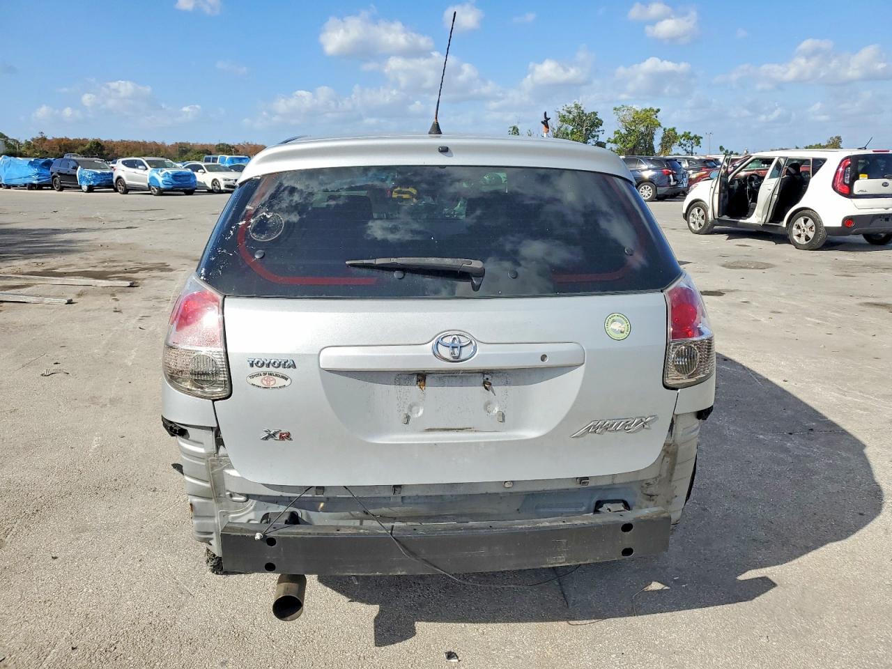 2008 TOYOTA COROLLA MATRIX XR photo 6
