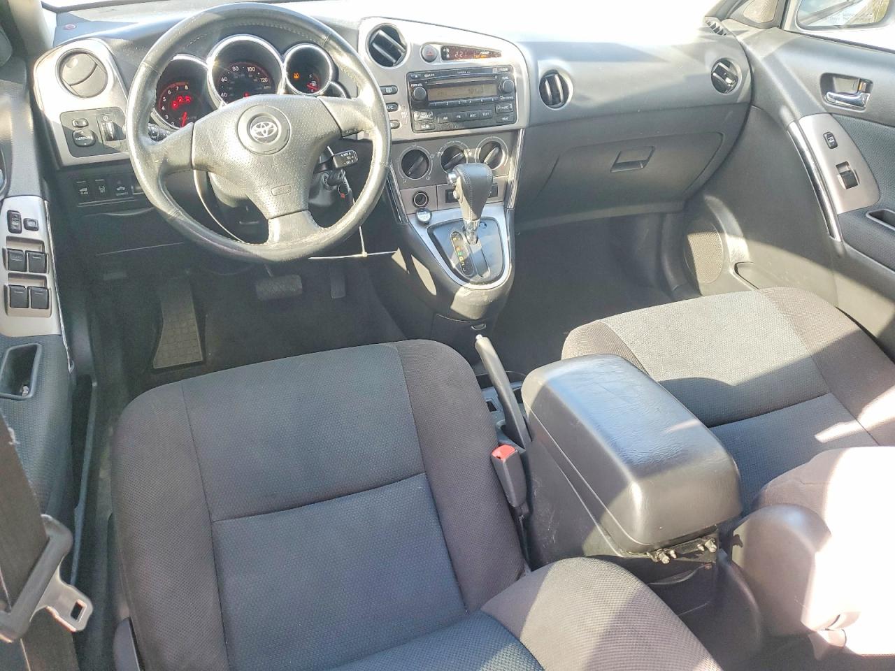 2008 TOYOTA COROLLA MATRIX XR photo 8