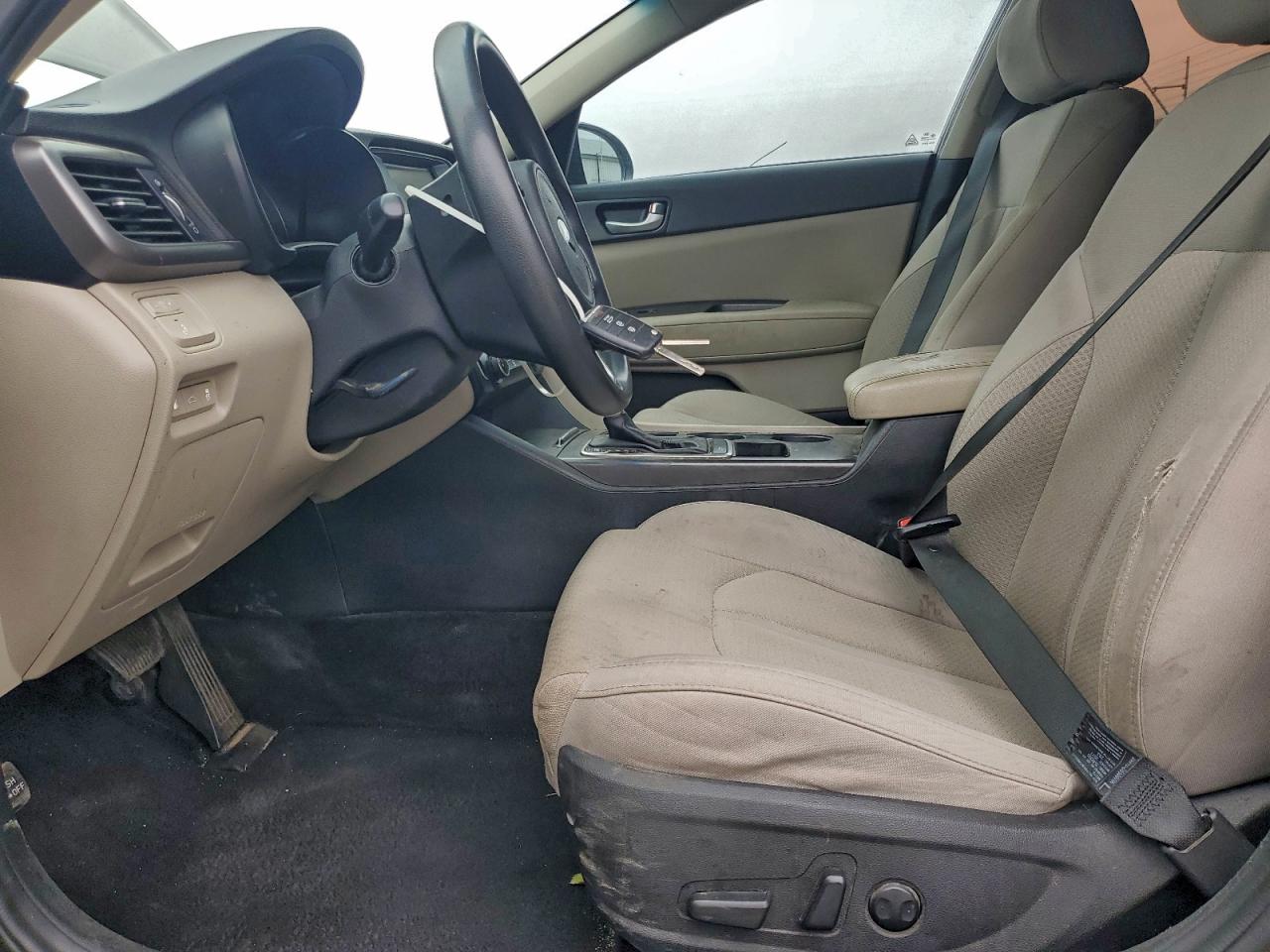2018 KIA OPTIMA LX photo 13