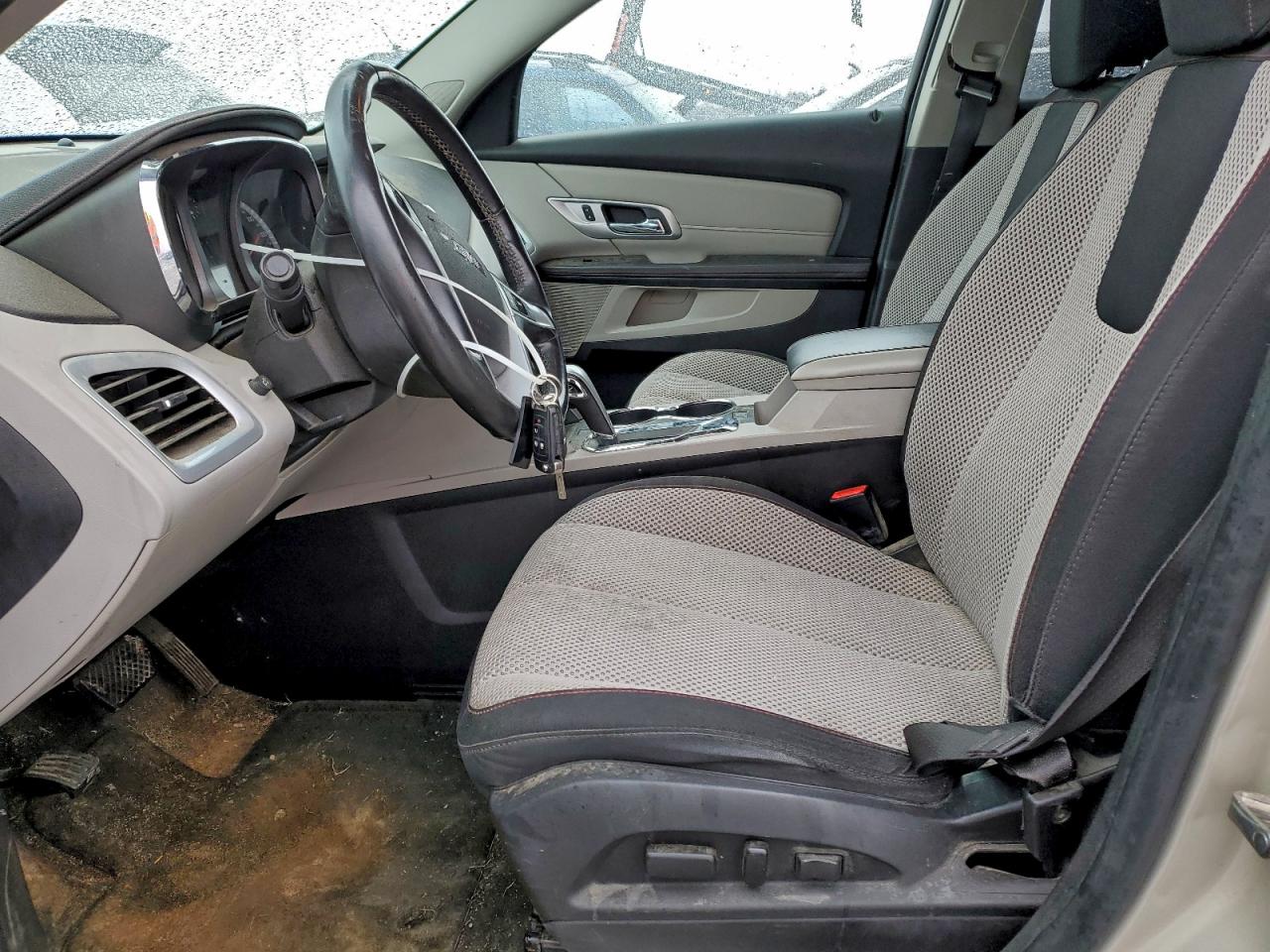 2015 GMC TERRAIN SLE photo 13