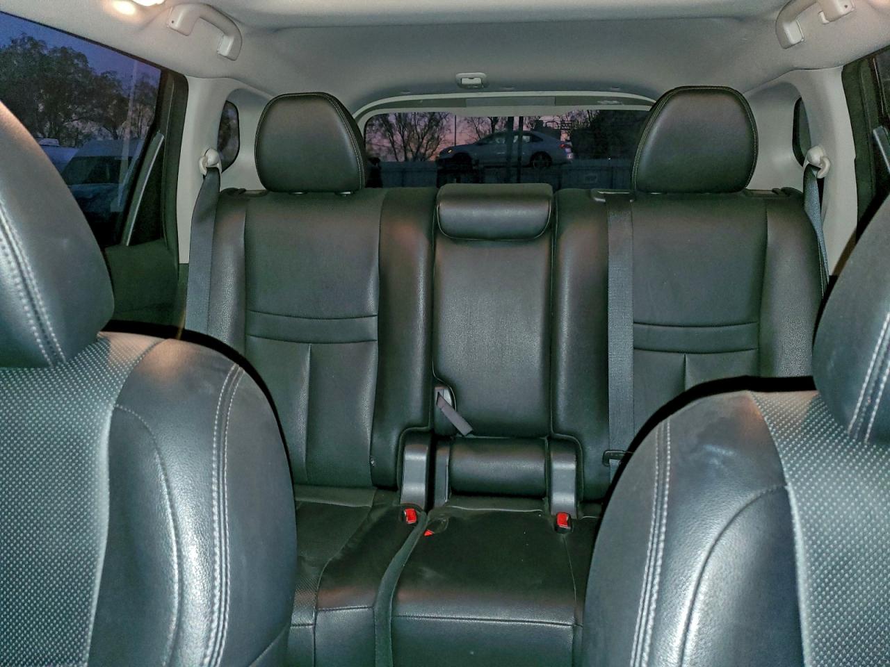 2016 NISSAN ROGUE S photo 19