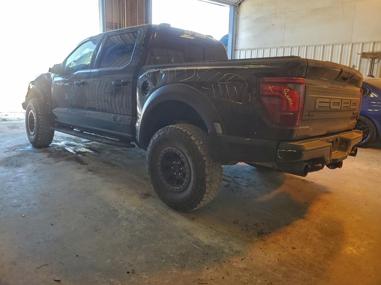 2024 FORD F150 RAPTOR photo 2