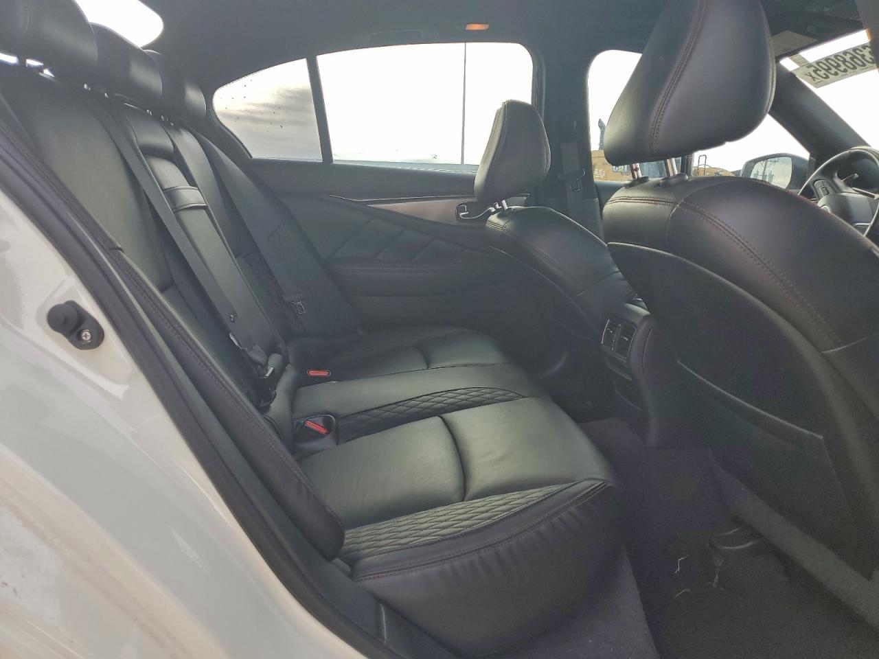 2018 INFINITI Q50 RED SPORT 400 photo 10