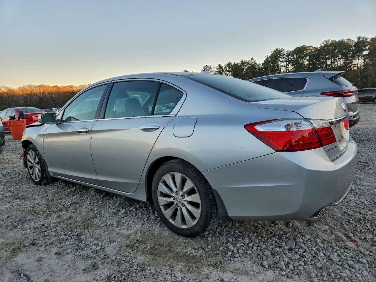 2013 HONDA ACCORD EXL photo 2