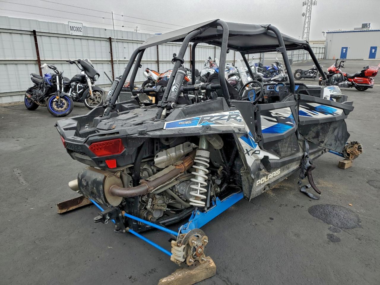 2016 POLARIS RZR UTILITY VEHICLE photo 4