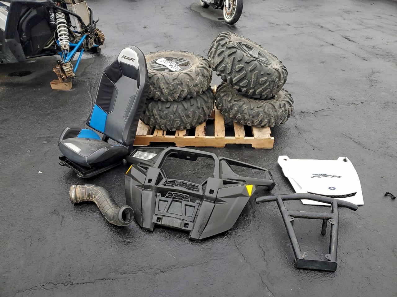 2016 POLARIS RZR UTILITY VEHICLE photo 9