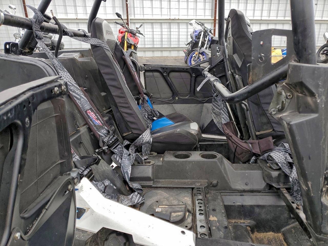 2016 POLARIS RZR UTILITY VEHICLE photo 6