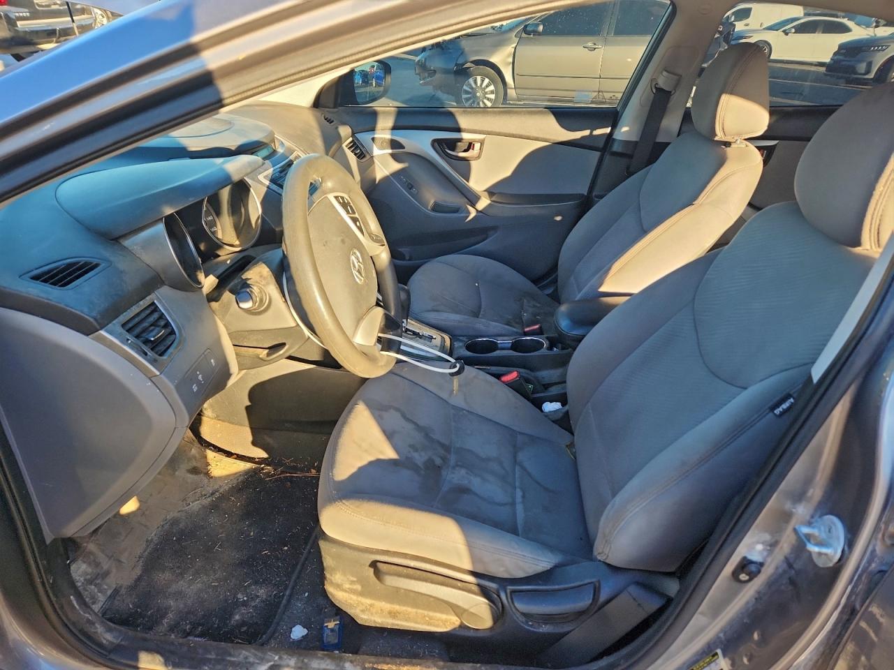 2012 HYUNDAI ELANTRA GLS photo 7