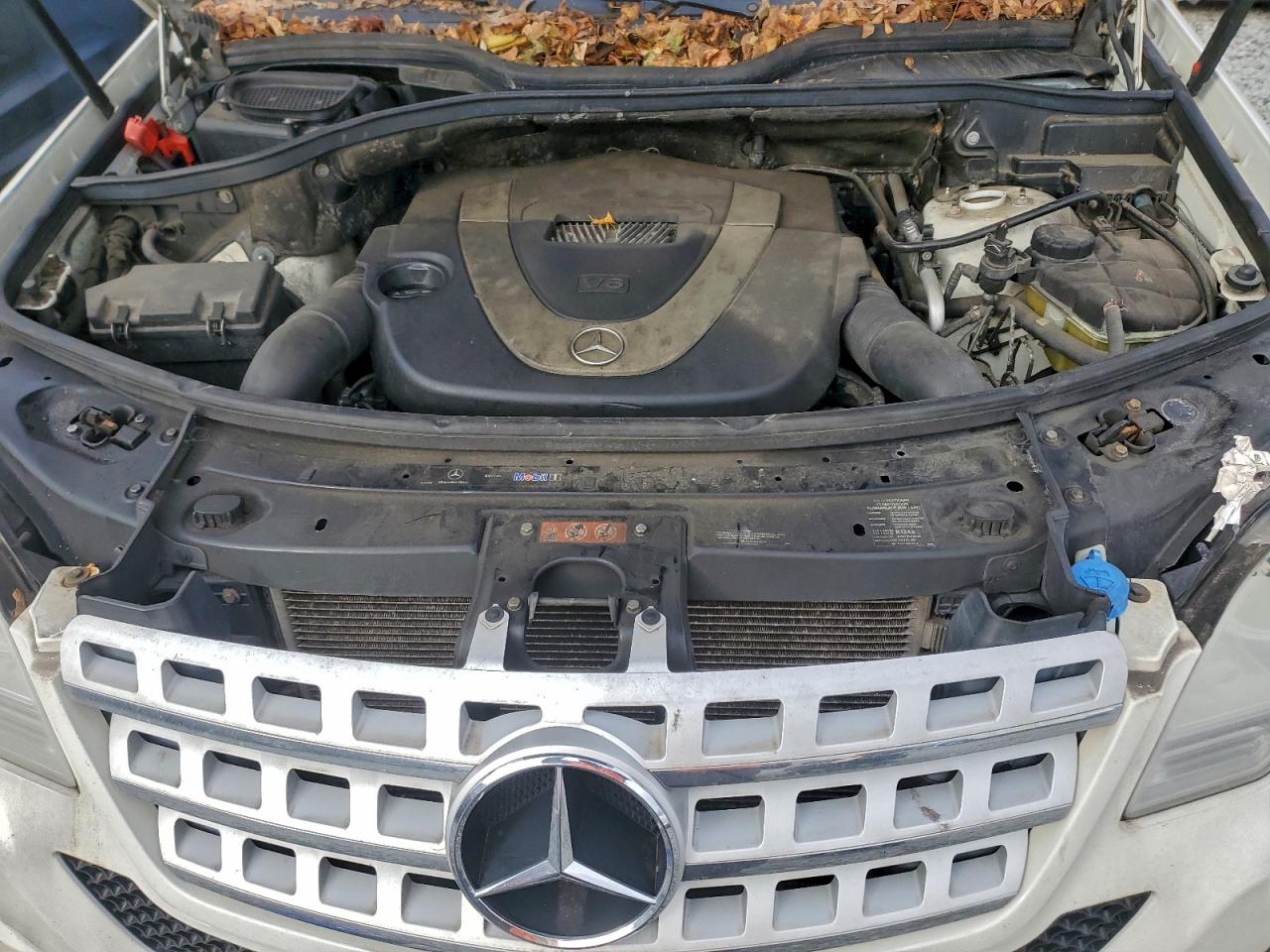 2010 MERCEDES-BENZ ML 350 4MATIC photo 12