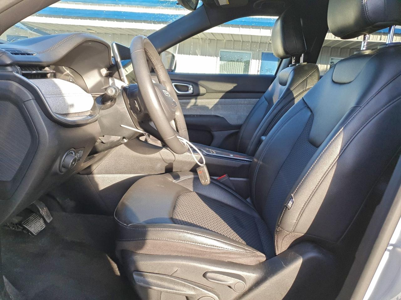 2024 JEEP COMPASS LATITUDE photo 13