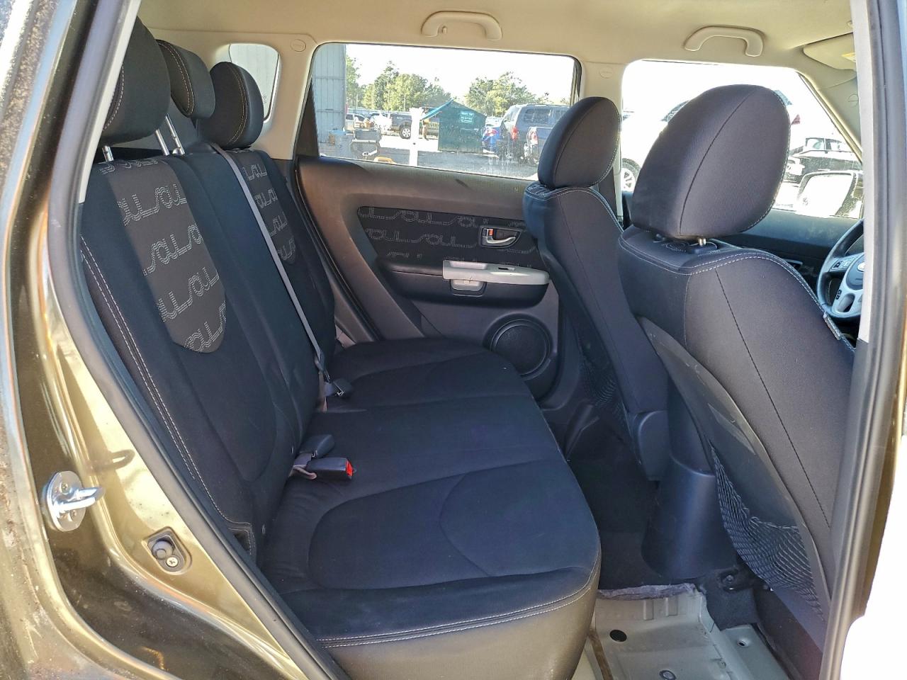 2012 KIA SOUL + photo 10