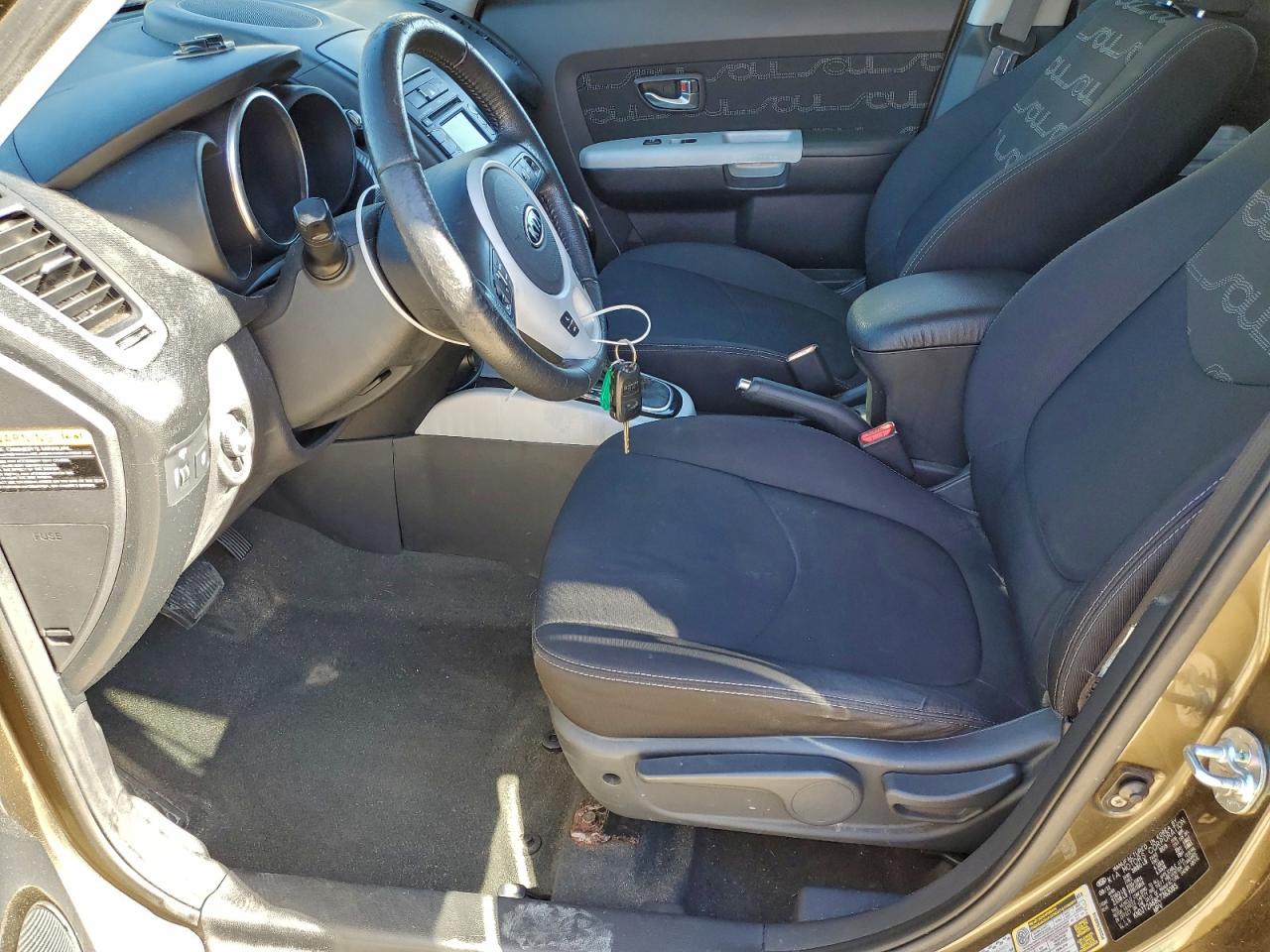 2012 KIA SOUL + photo 7