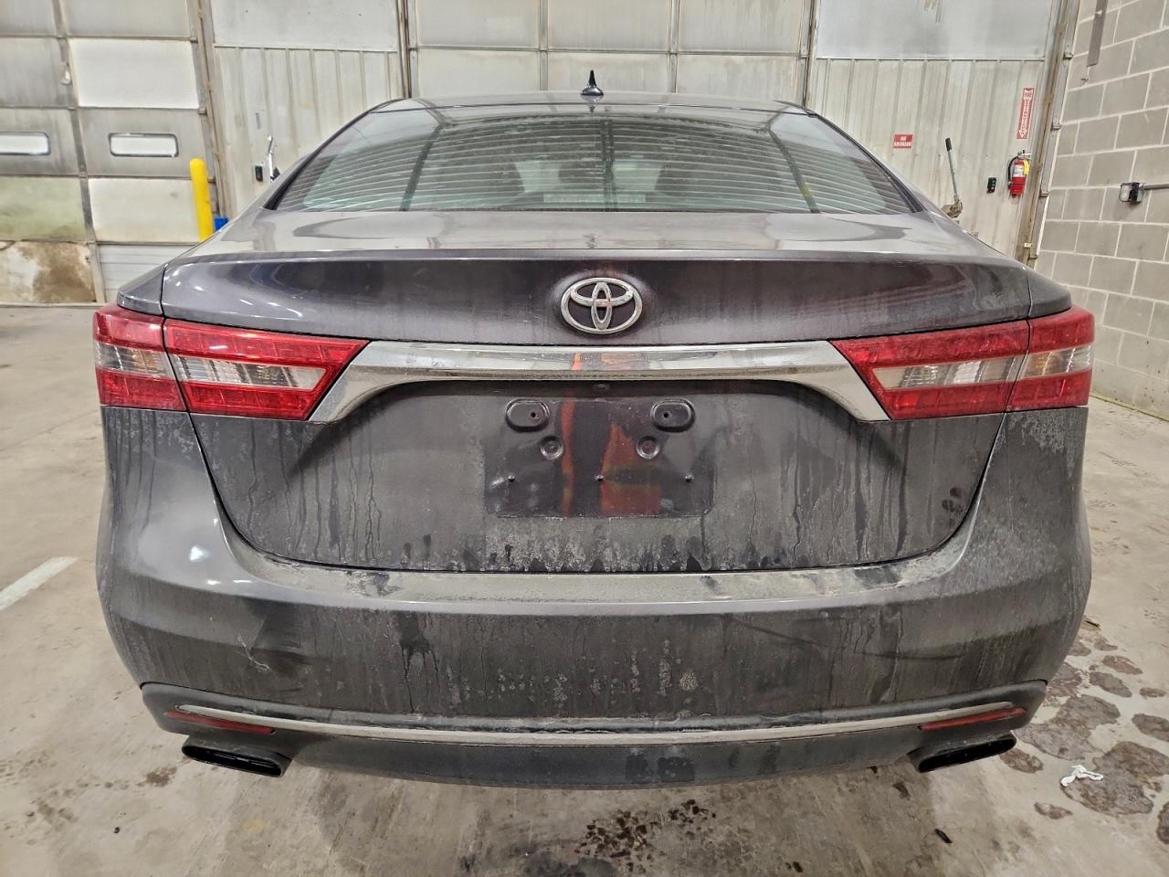 2016 TOYOTA AVALON XLE photo 6