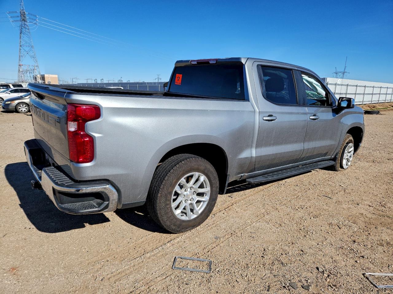 2024 CHEVROLET SILVERADO K1500 LT photo 3