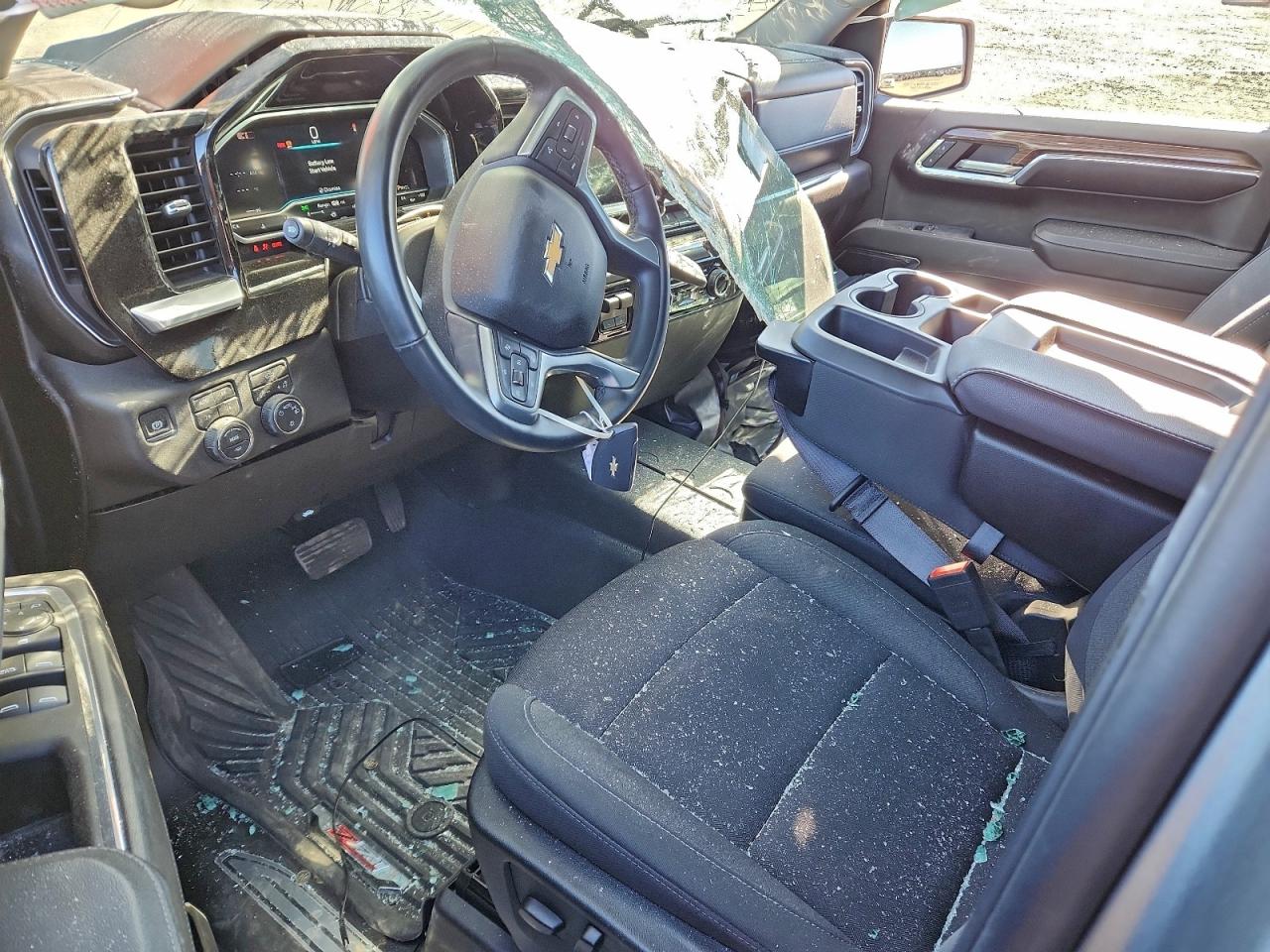 2024 CHEVROLET SILVERADO K1500 LT photo 8