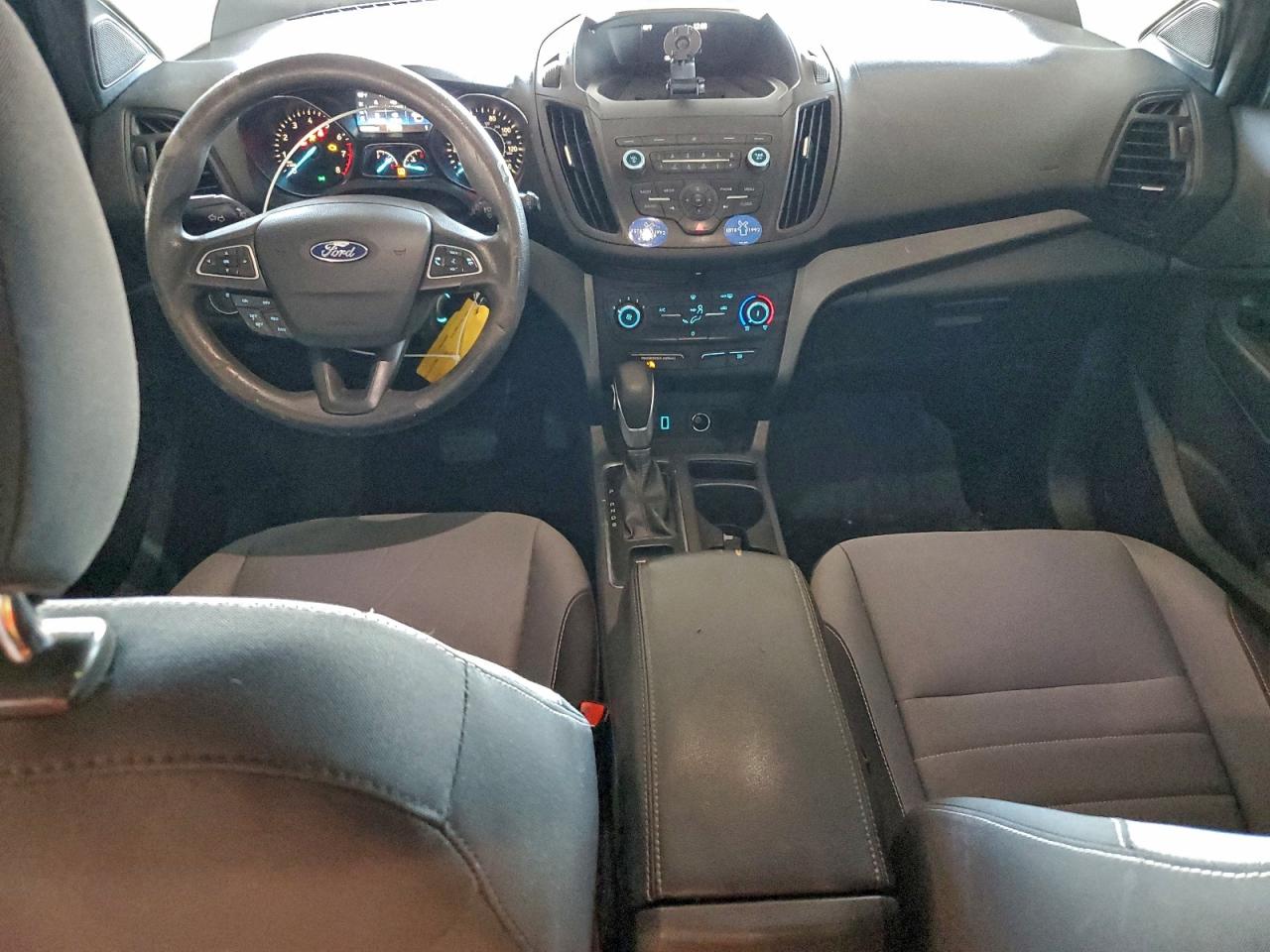 2019 FORD ESCAPE S photo 8