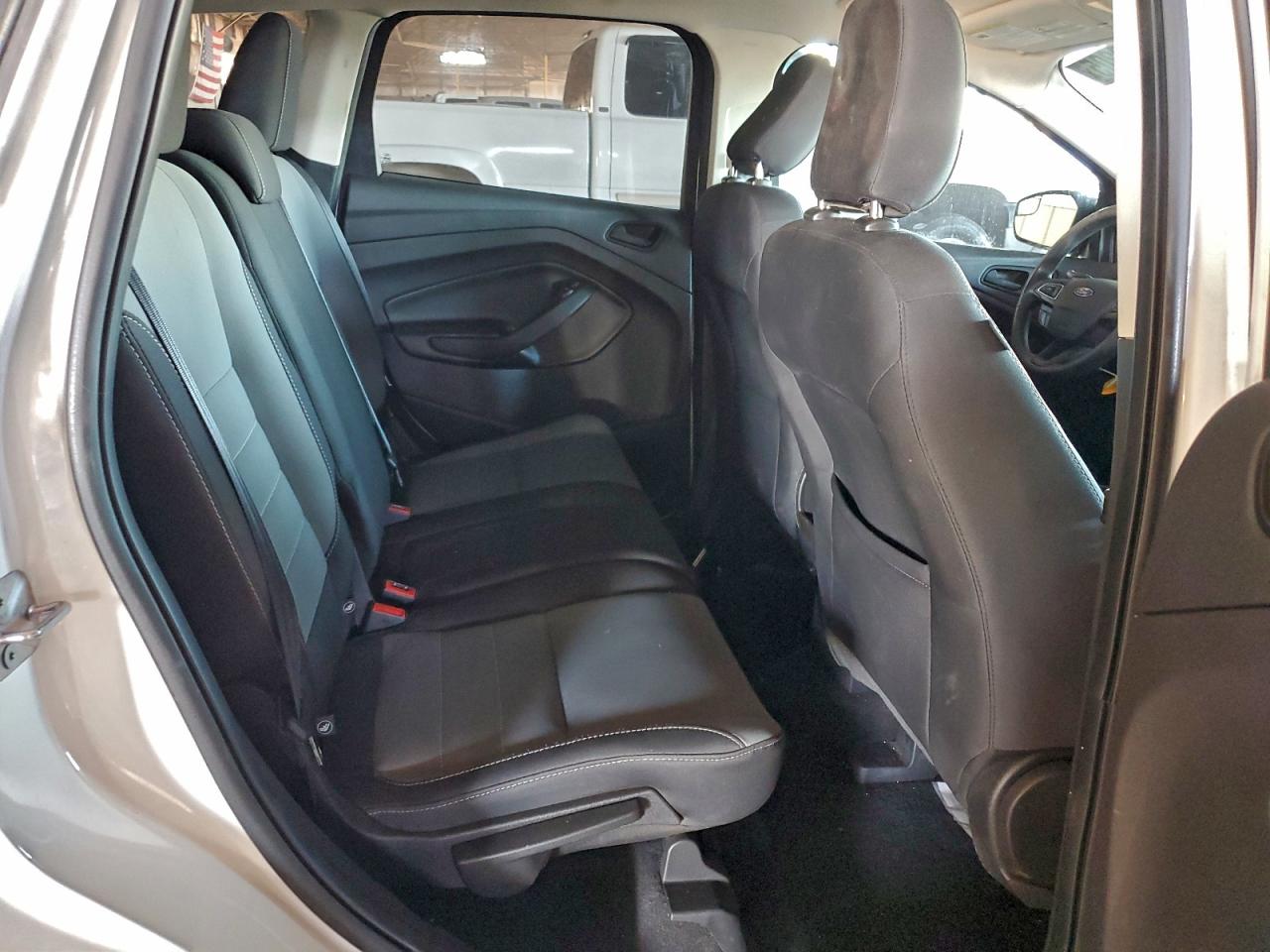 2019 FORD ESCAPE S photo 11
