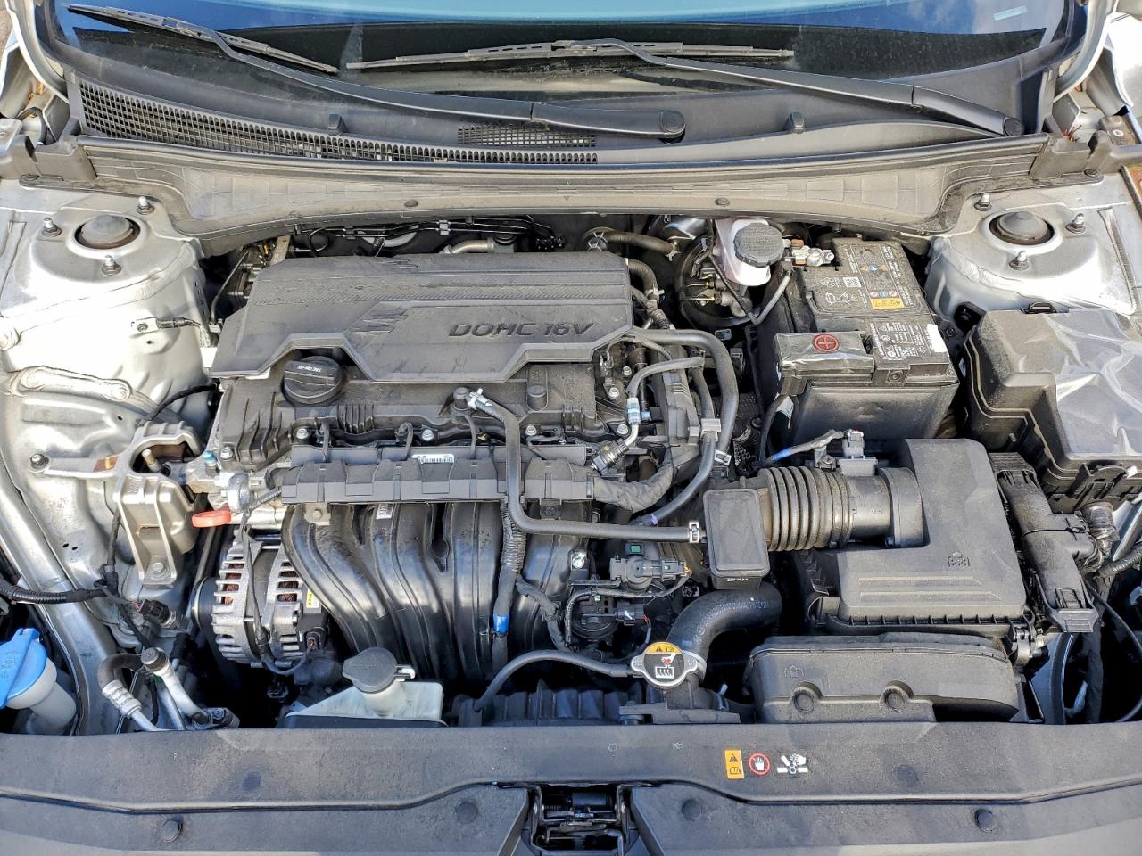 2023 HYUNDAI ELANTRA SEL photo 11