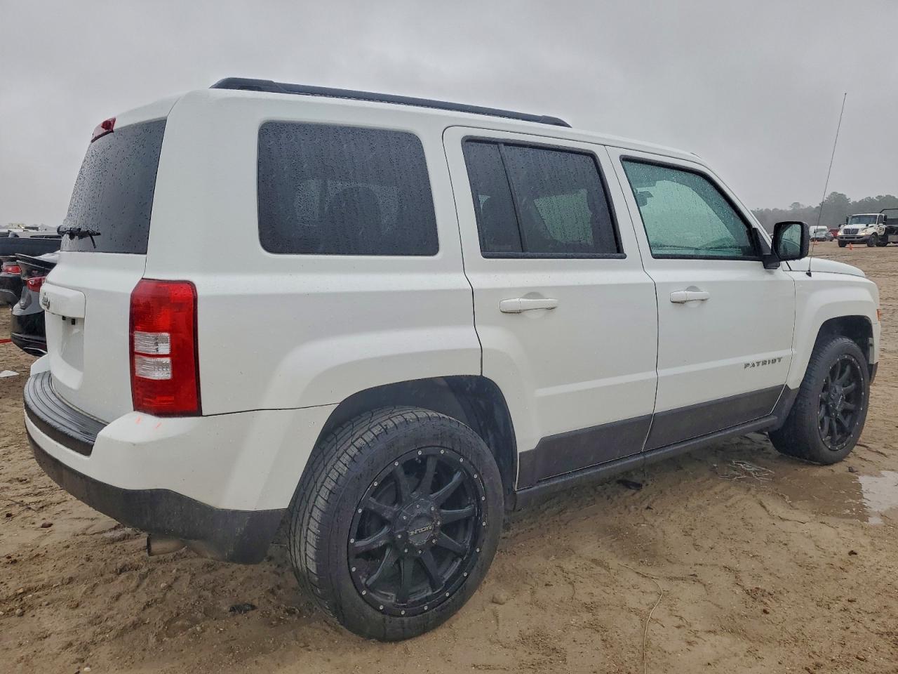 2017 JEEP PATRIOT SPORT photo 7