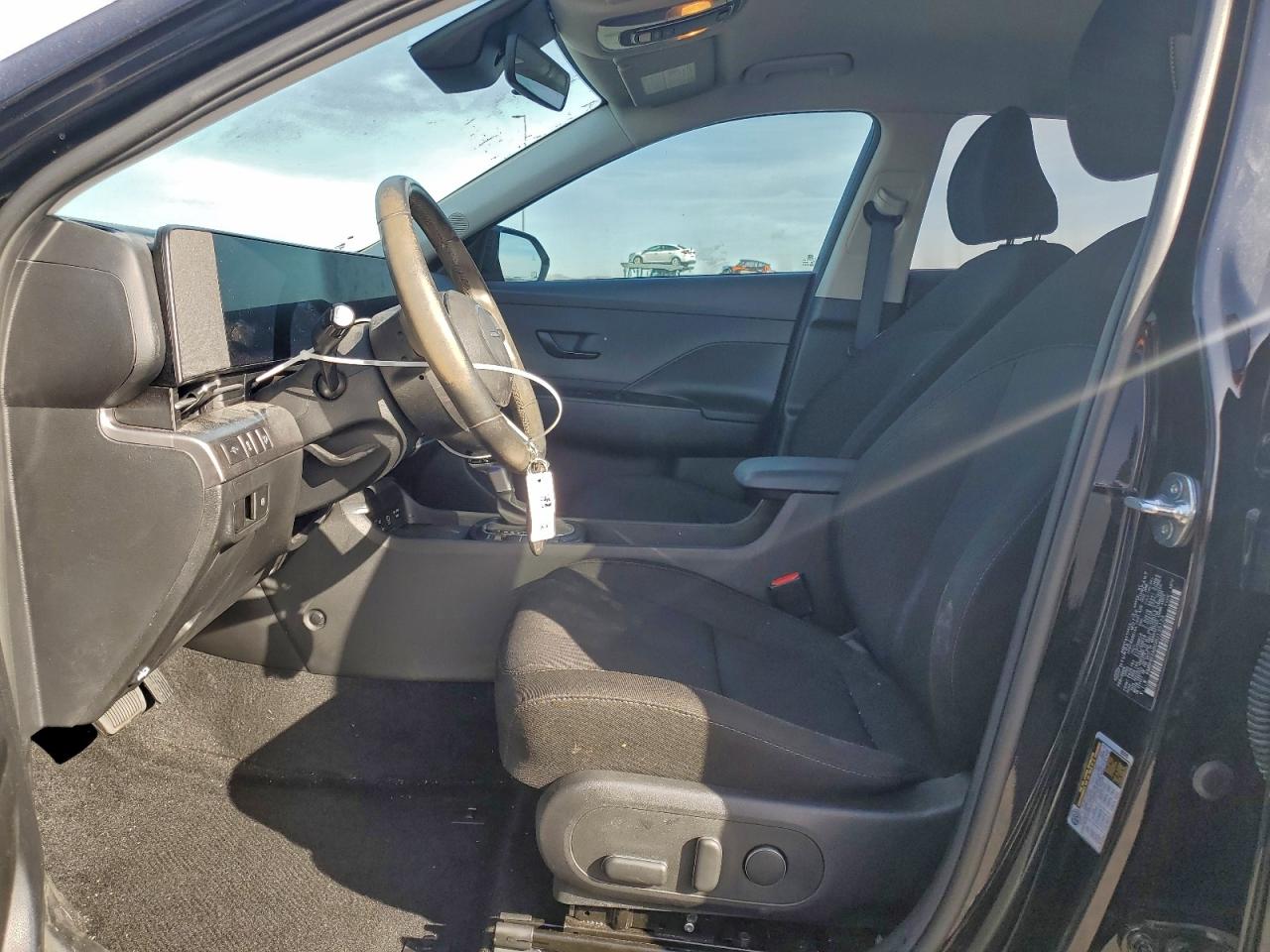 2024 HYUNDAI KONA SEL photo 7