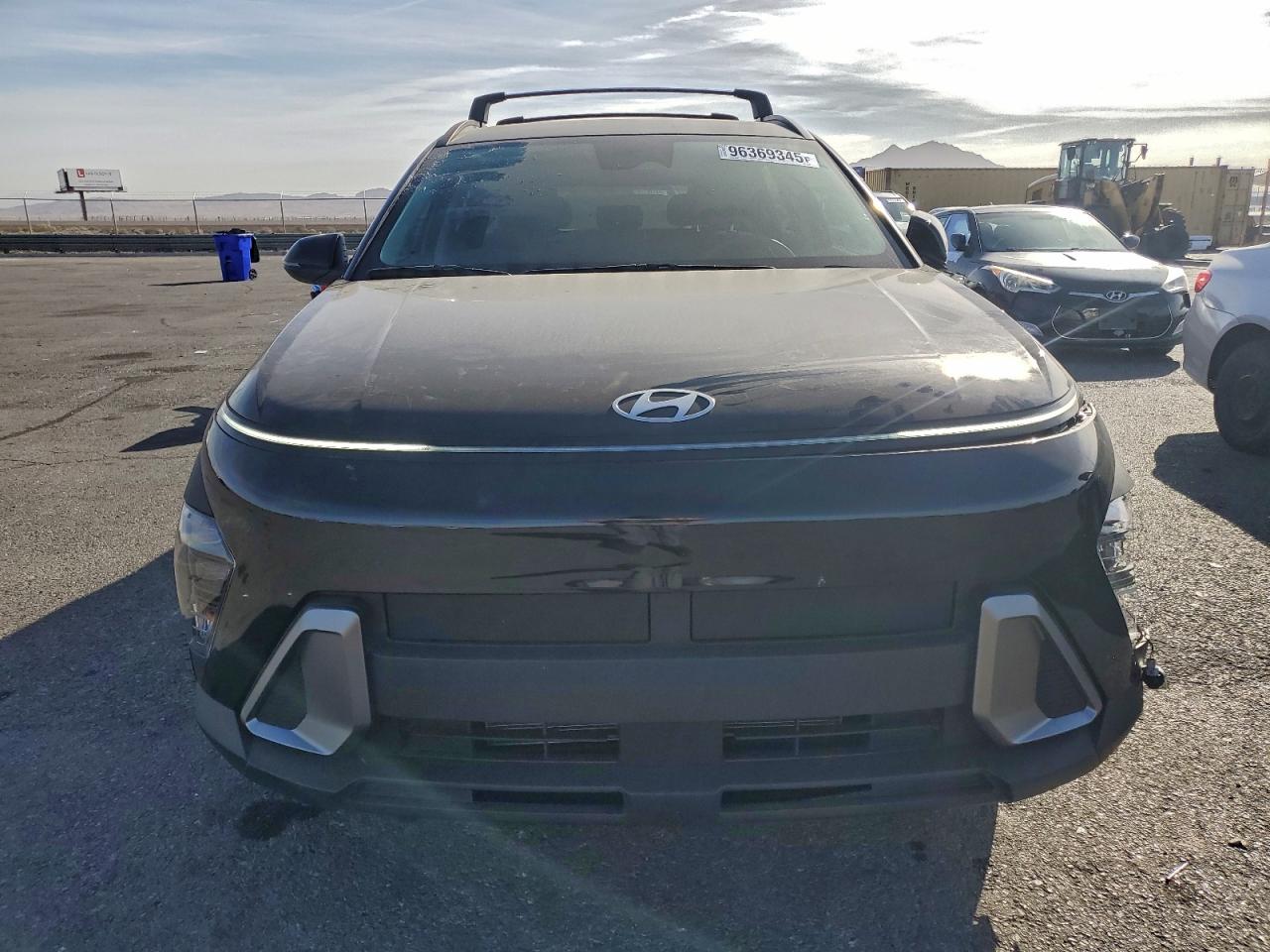 2024 HYUNDAI KONA SEL photo 5