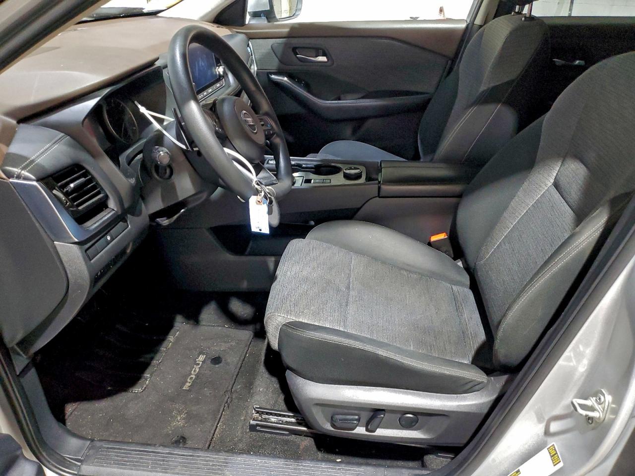 2021 NISSAN ROGUE SV photo 7