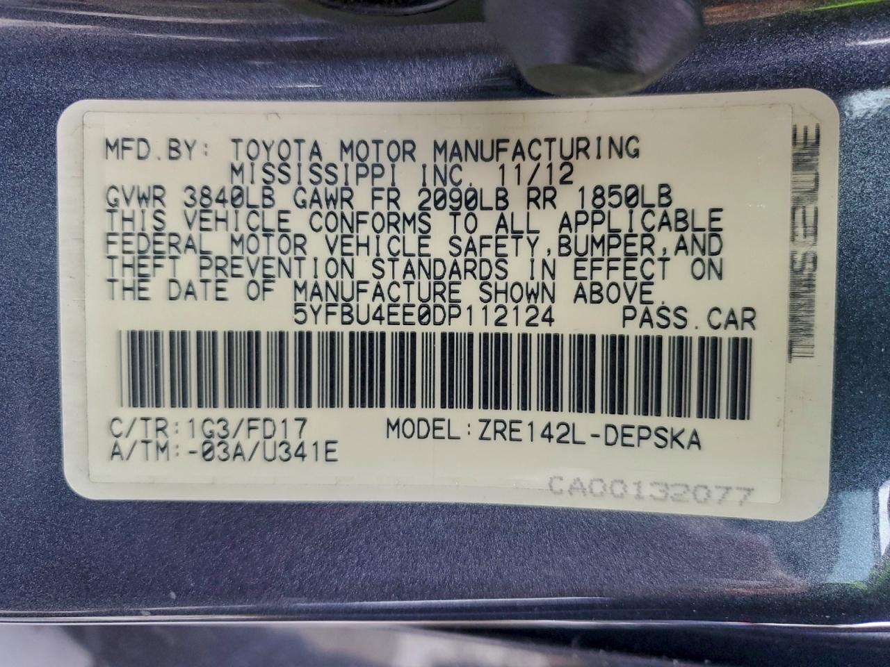 2013 TOYOTA COROLLA photo 13