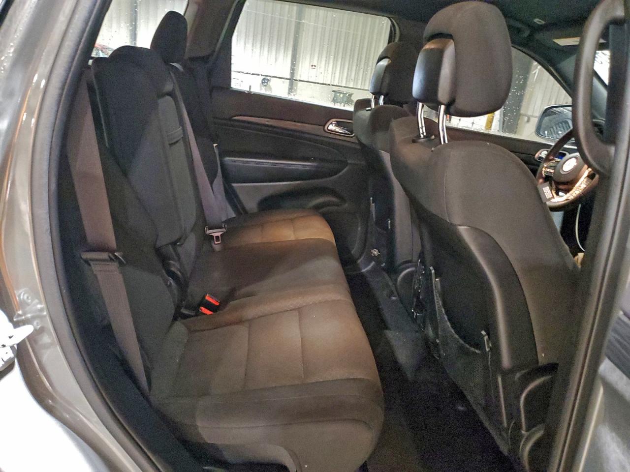 2019 JEEP GRAND CHEROKEE LAREDO photo 11