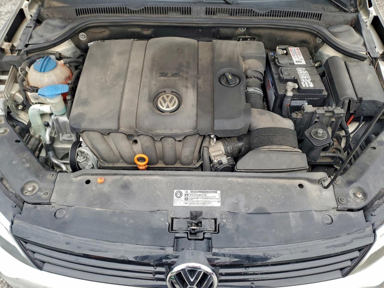 2011 VOLKSWAGEN JETTA SE photo 11