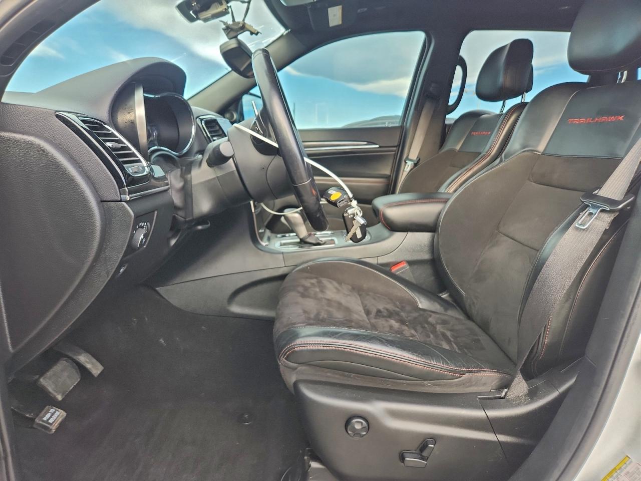 2020 JEEP GRAND CHEROKEE TRAILHAWK photo 13