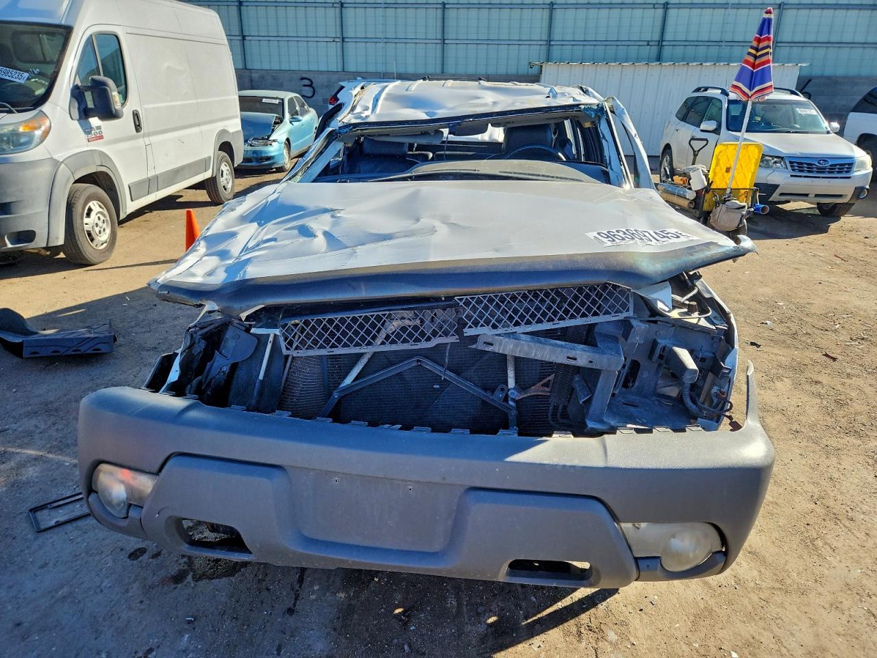 2002 CHEVROLET AVALANCHE K1500 photo 13