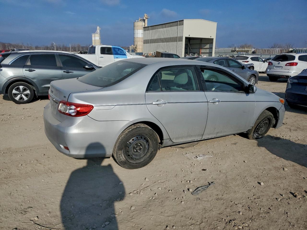2013 TOYOTA COROLLA BASE photo 3