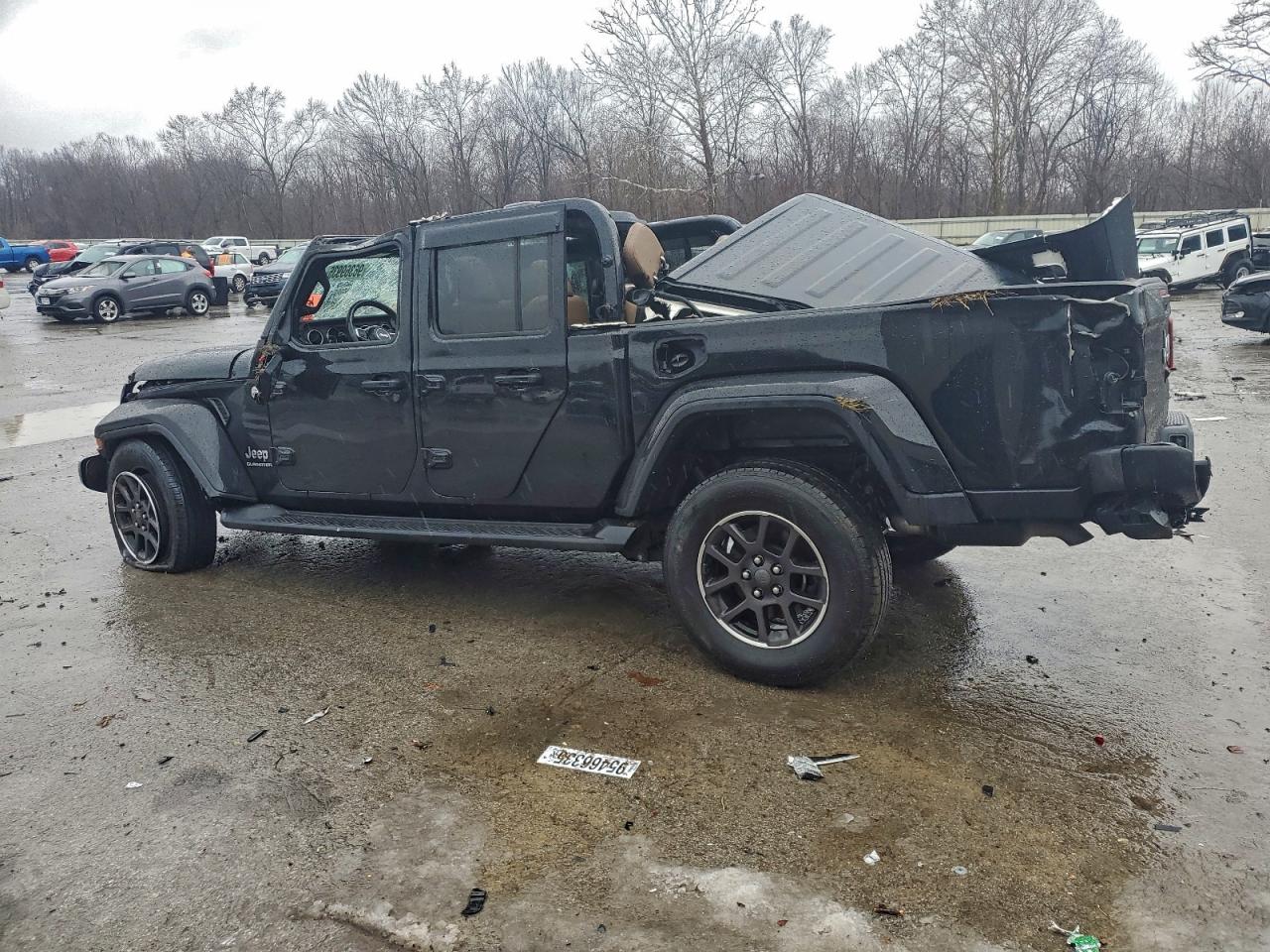 2021 JEEP GLADIATOR OVERLAND photo 2