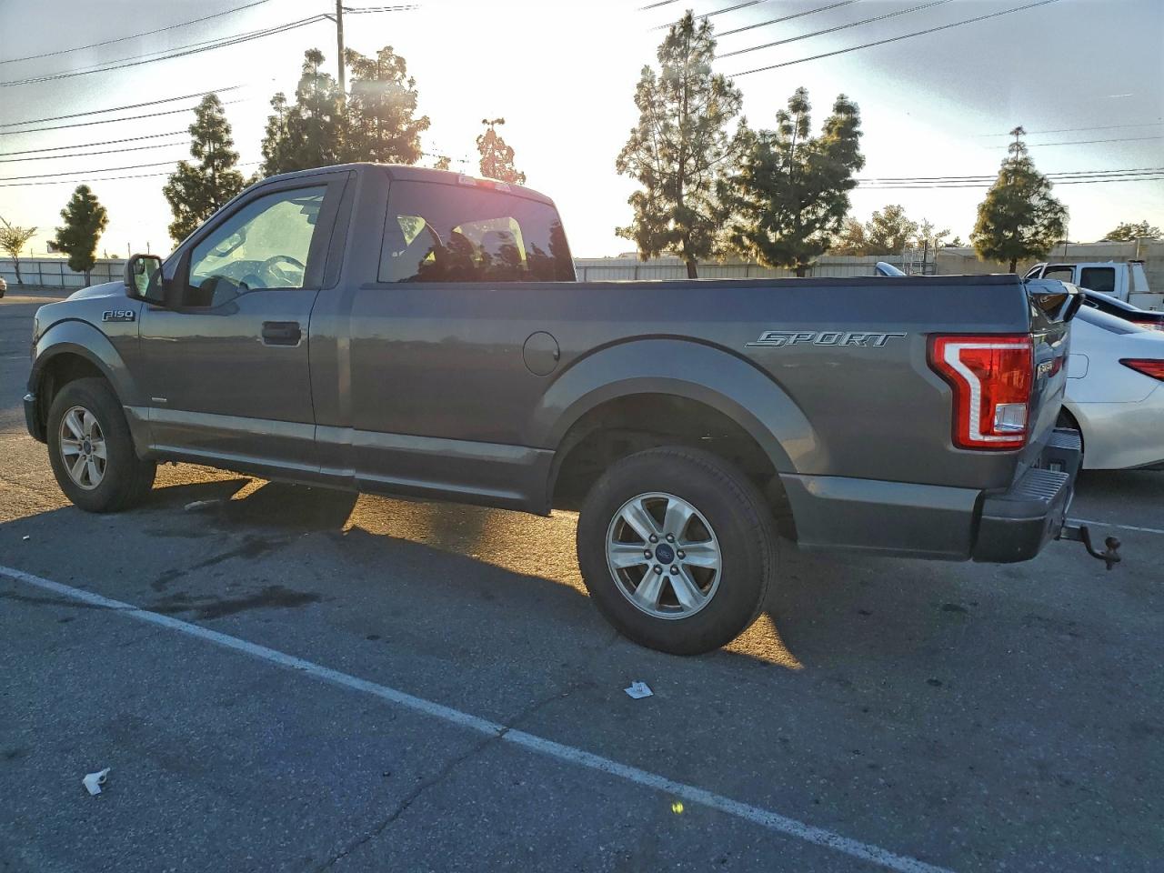 2017 FORD F150 photo 2