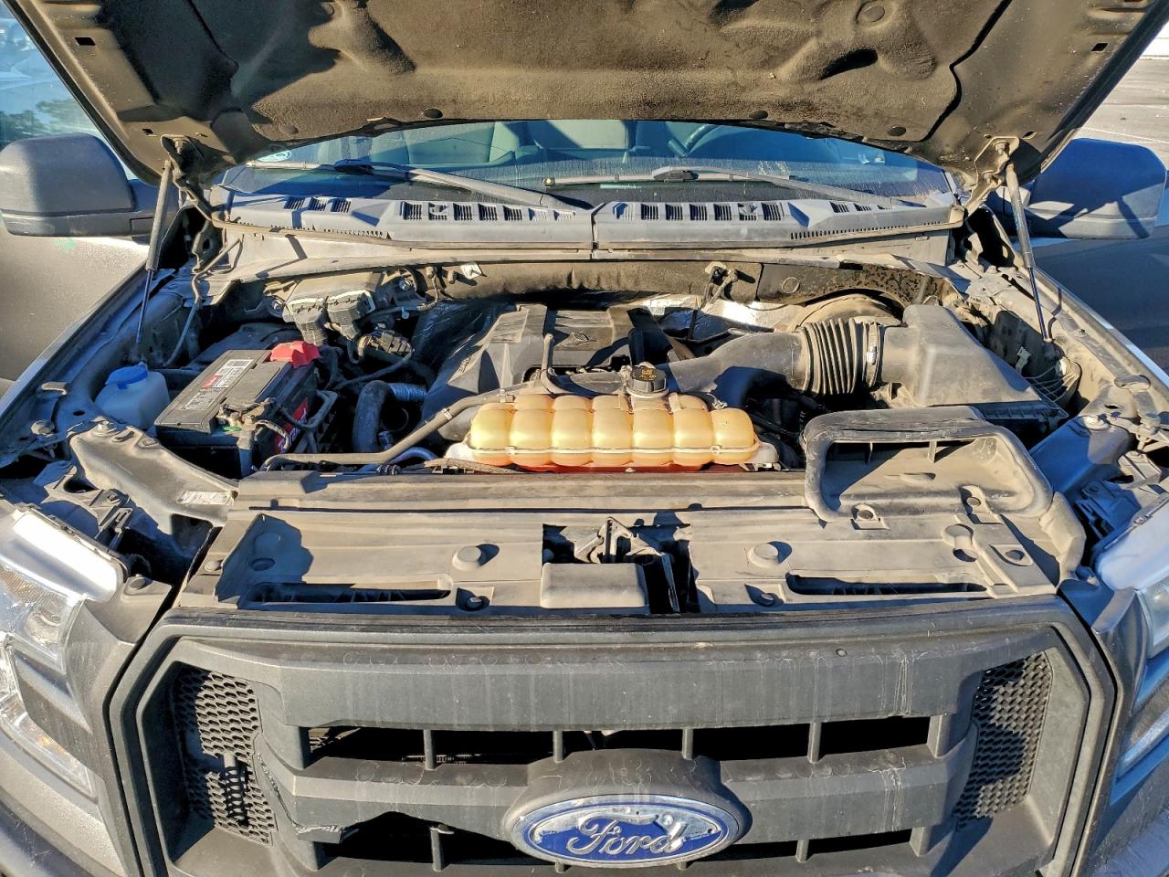 2017 FORD F150 photo 11
