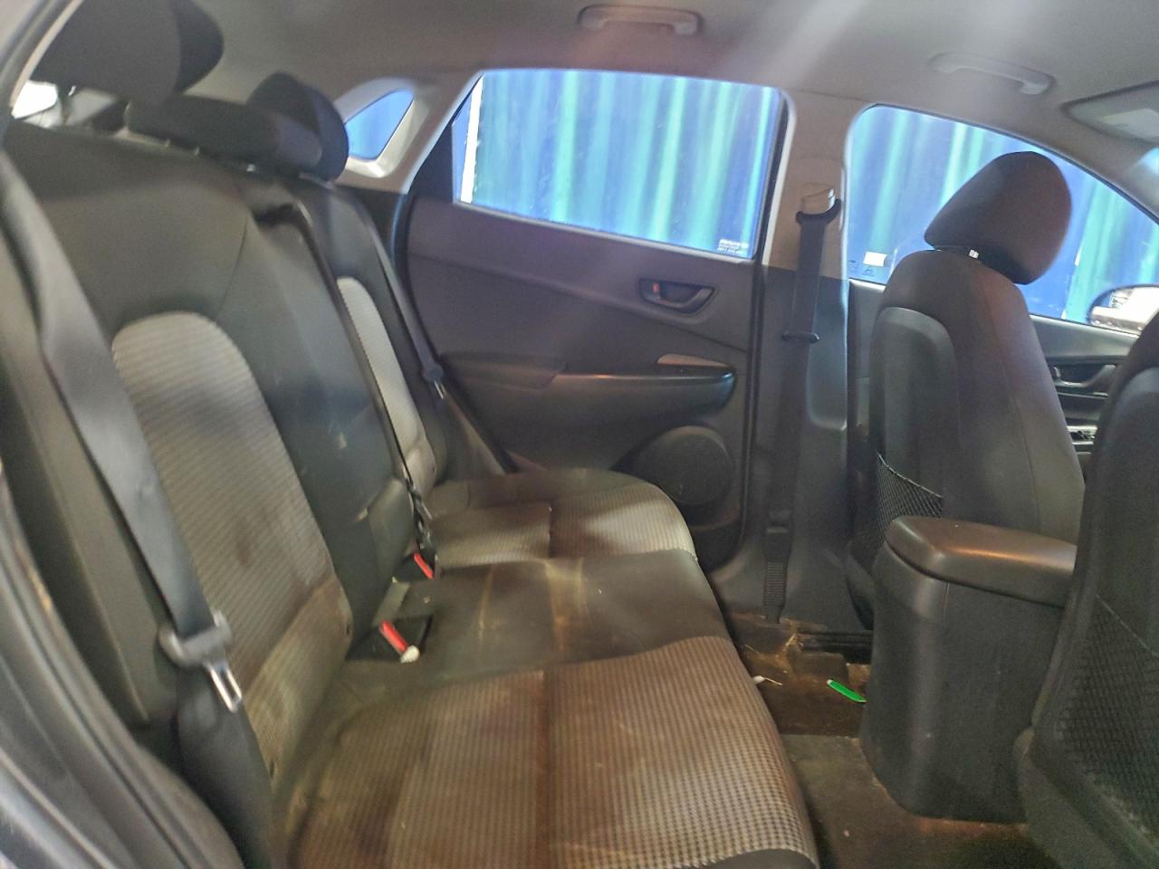 2020 HYUNDAI KONA SE photo 10