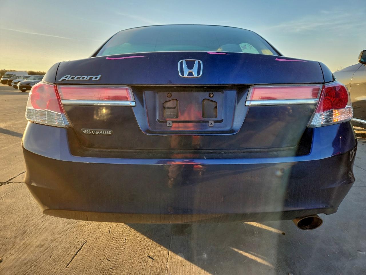 2012 HONDA ACCORD LX photo 6