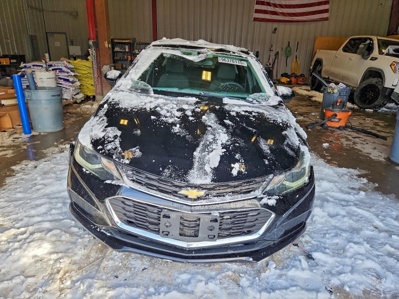 2017 CHEVROLET CRUZE LT photo 5