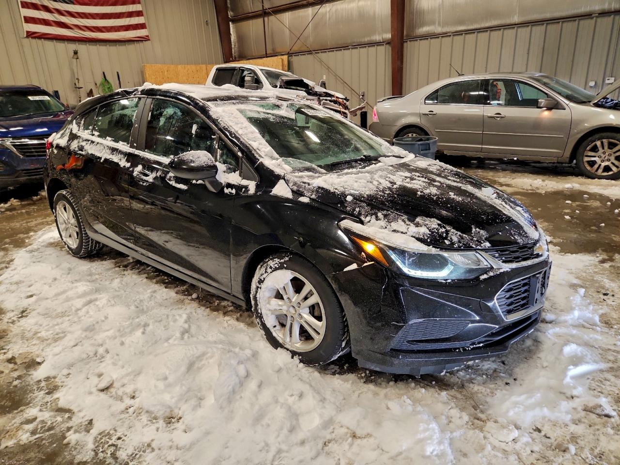 2017 CHEVROLET CRUZE LT photo 4