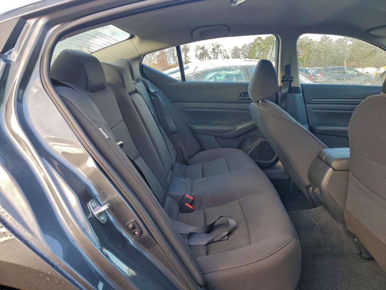 2025 NISSAN ALTIMA SV photo 10