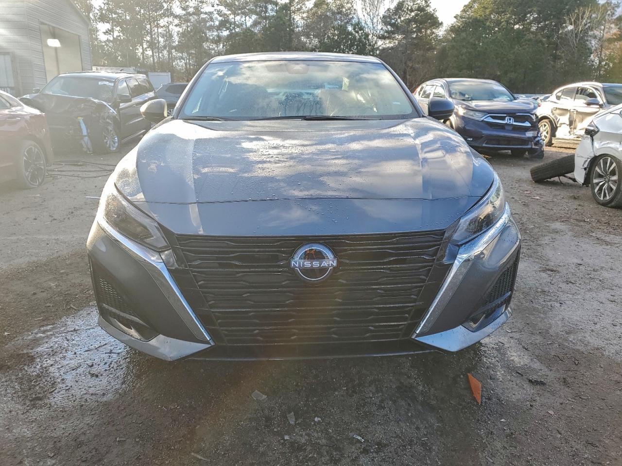 2025 NISSAN ALTIMA SV photo 5